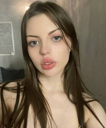 Анкета проститутки Женя - город Комарно, 22 года, №1430